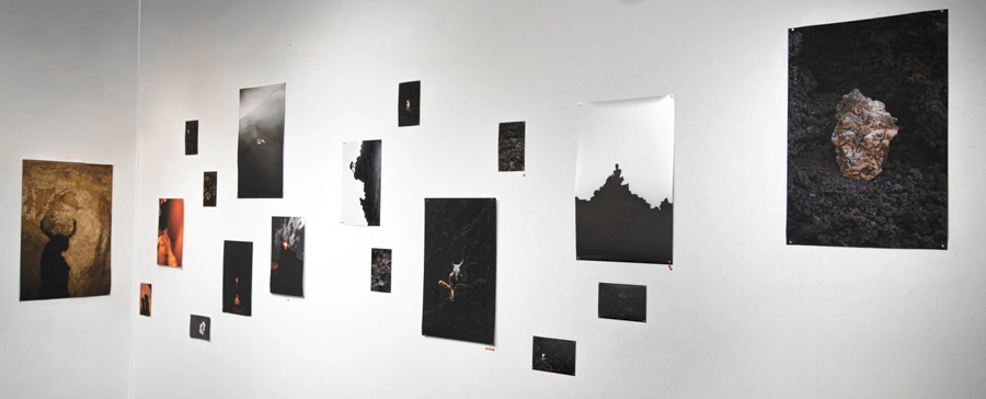 Amorce scénographie mur 2 - Rétine 2026 - Manya